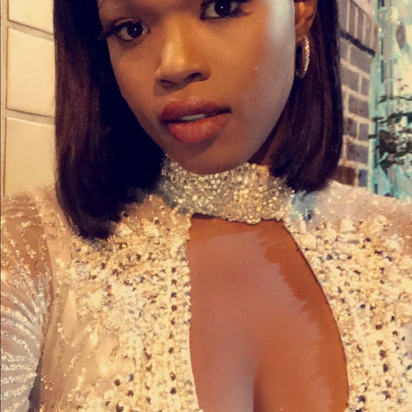 Hand made detailed dress - Picture 1 of 5